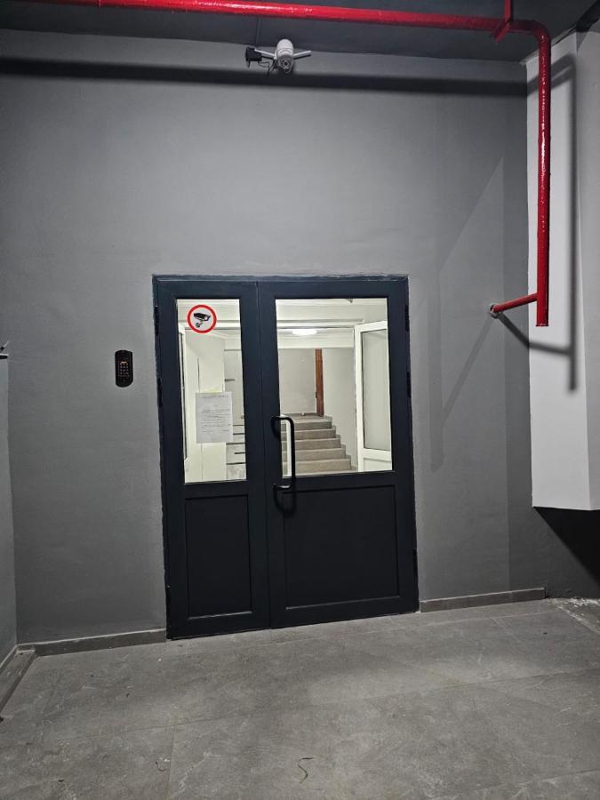 Apartment On Constantin Negruzzi Кишинев Екстериор снимка