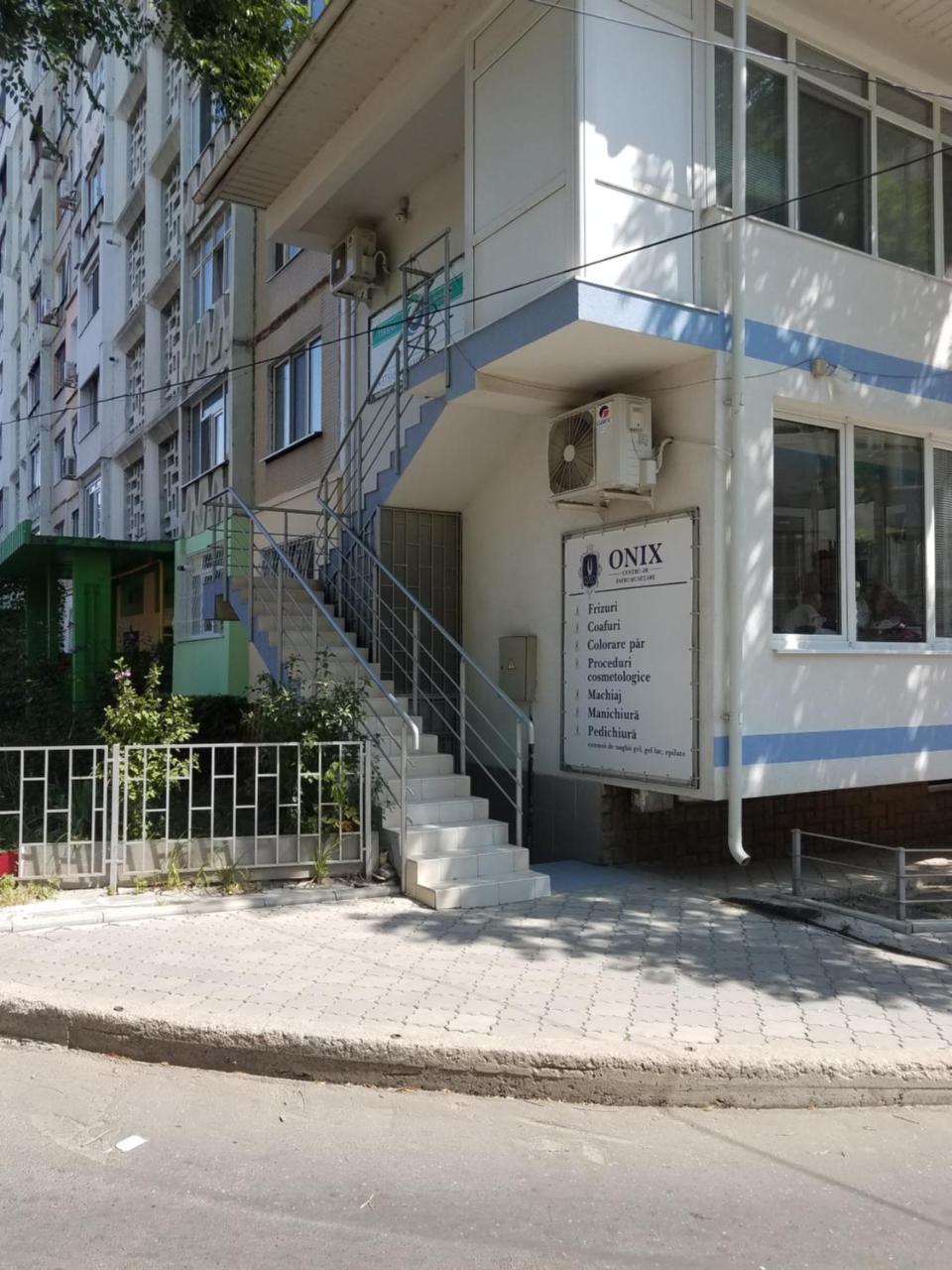 Apartment On Constantin Negruzzi Кишинев Екстериор снимка